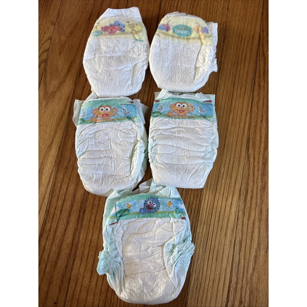 5 Vtg Pampers Baby Dry Diapers Sz N,1,2 Sesame Street  Zoe, Big Bird, Elmo 2005